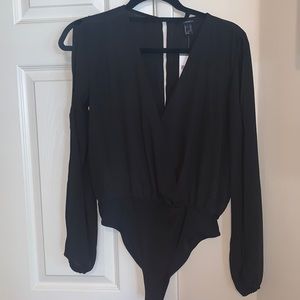 Black long sleeve bodysuit (M)
